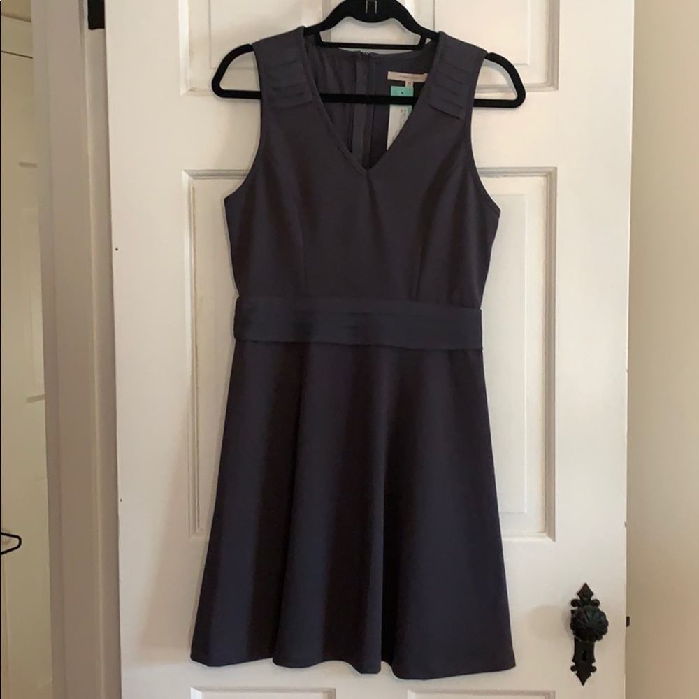 Sleeveless dress